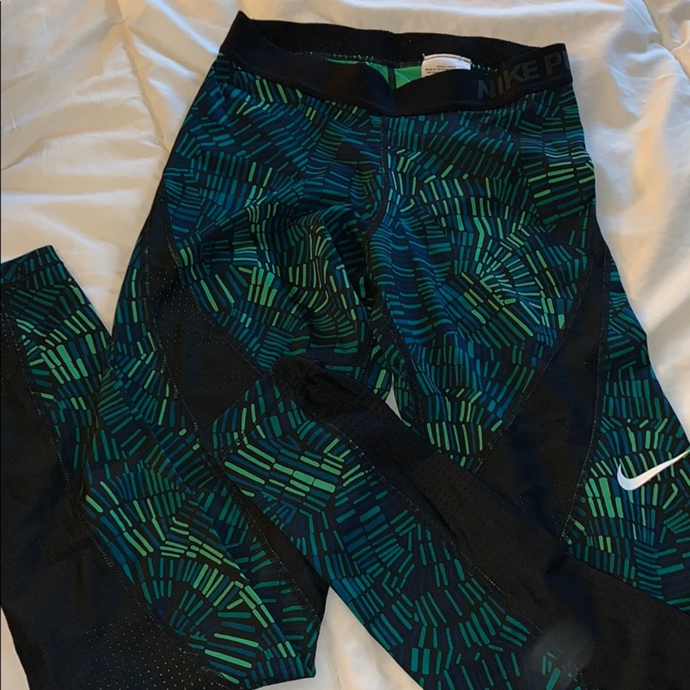 Nike pro leggings